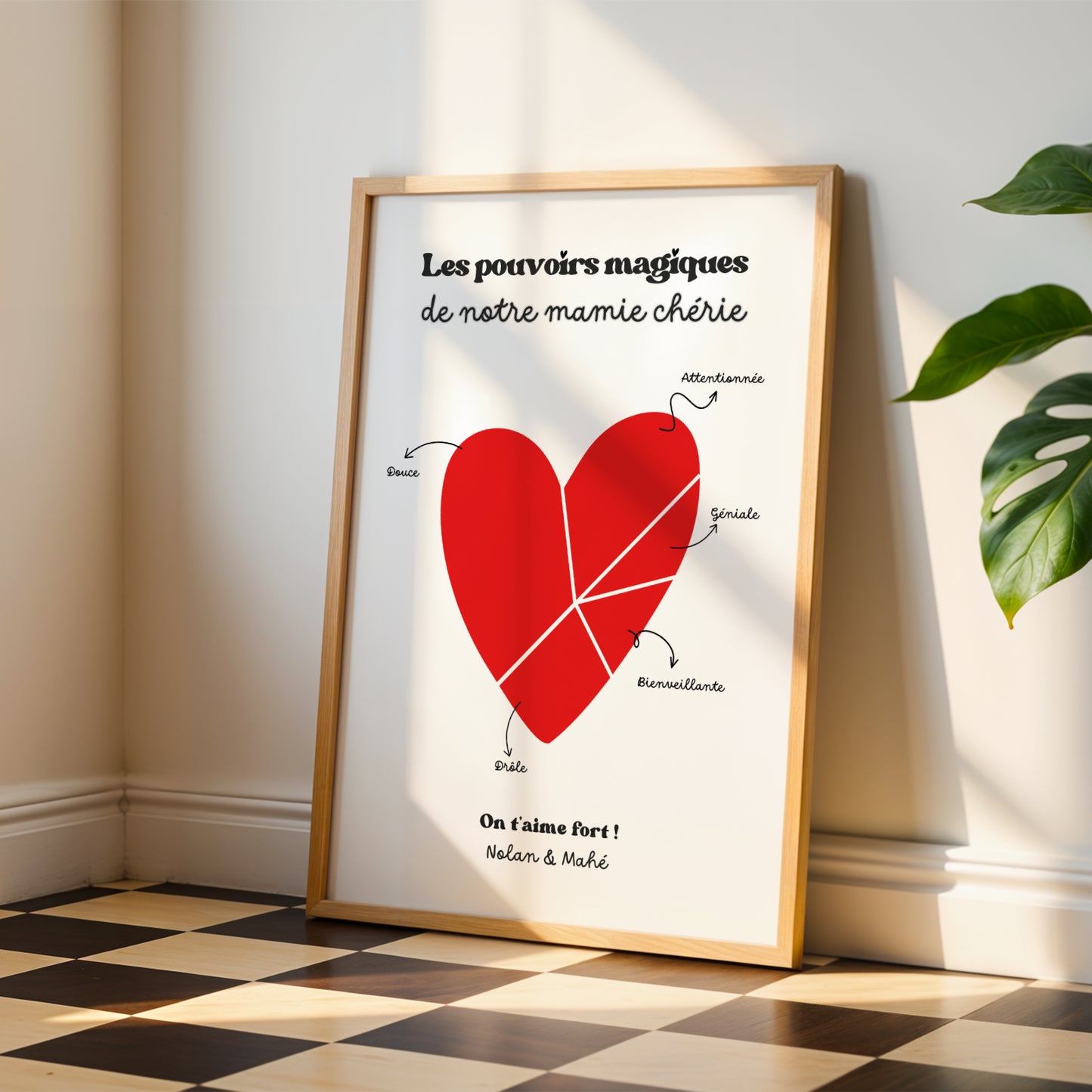Affiche Mamie Personnalisée with large red heart and loving phrases for Fête des Grands-Mères in wooden frame.