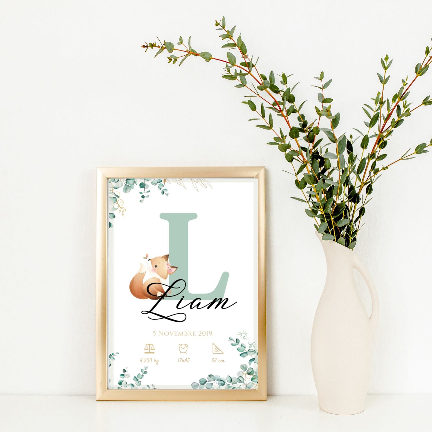 Affiche de naissance personnalisée prénom initiale eucalyptus et renard - Cadeau de naissance personnalisé par Le Temps des Paillettes - Le Temps des Paillettes