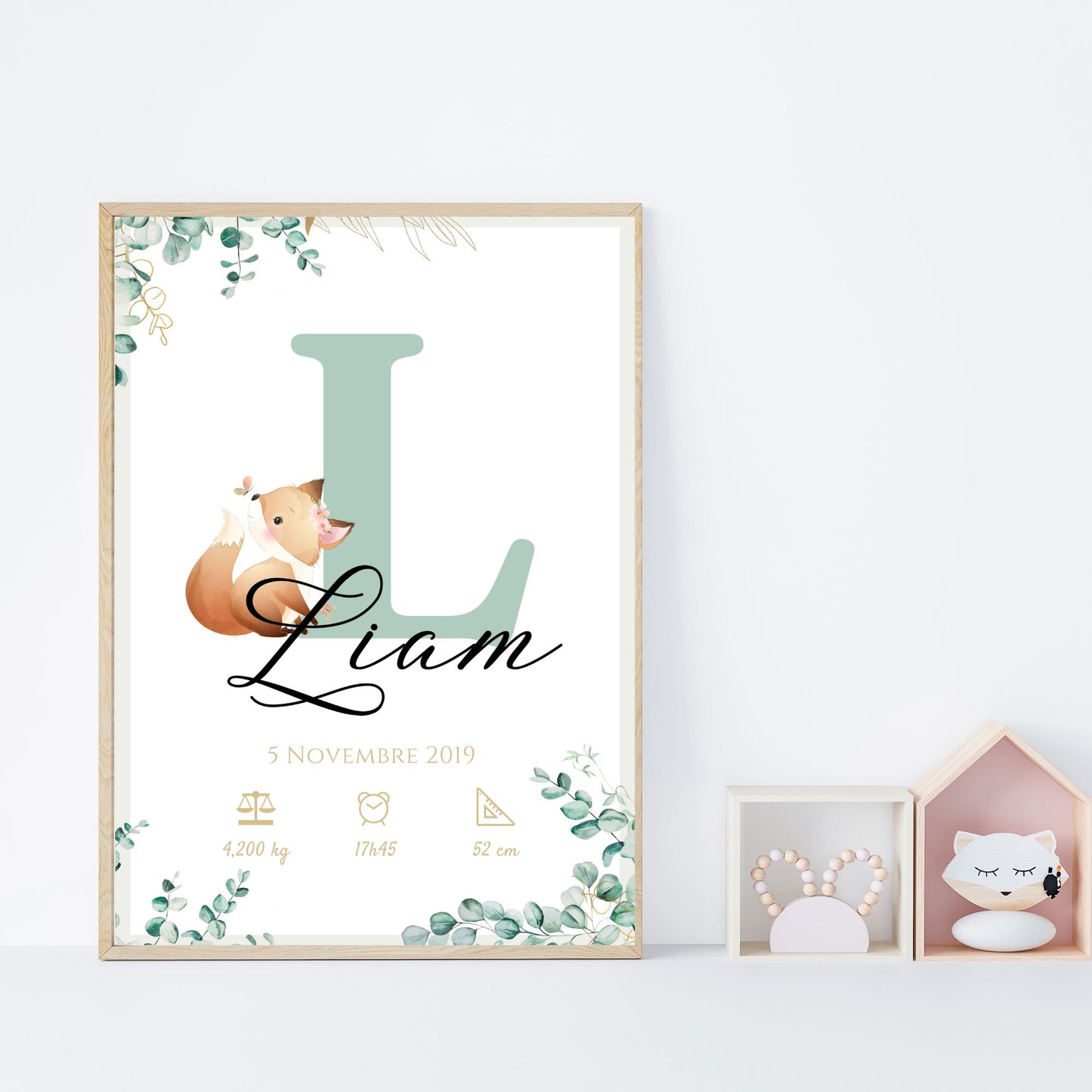 Affiche de naissance personnalisée prénom initiale eucalyptus et renard - Cadeau de naissance personnalisé par Le Temps des Paillettes - Le Temps des Paillettes