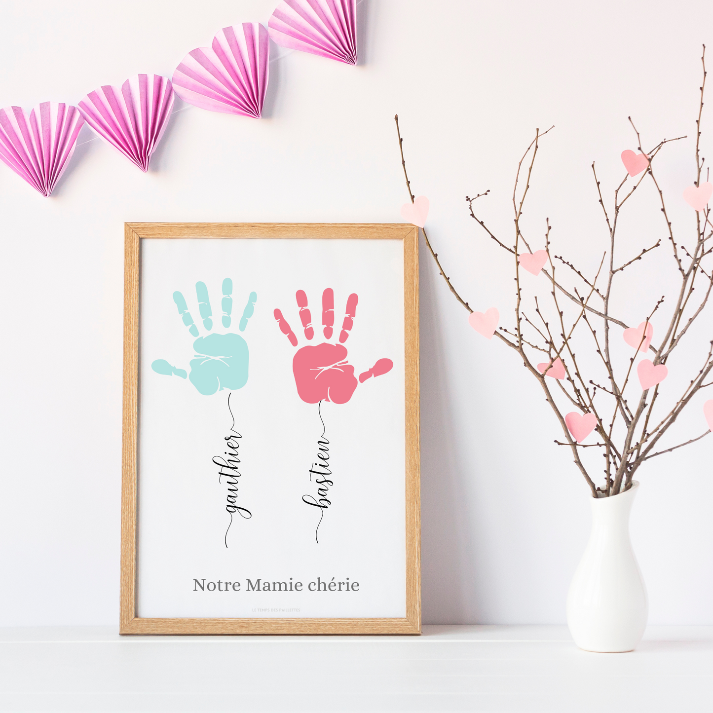 Affiche mamie personnalisée empreinte de mains et prénoms des petits enfants - fête des grands mères par Le Temps des Paillettes - Le Temps des Paillettes