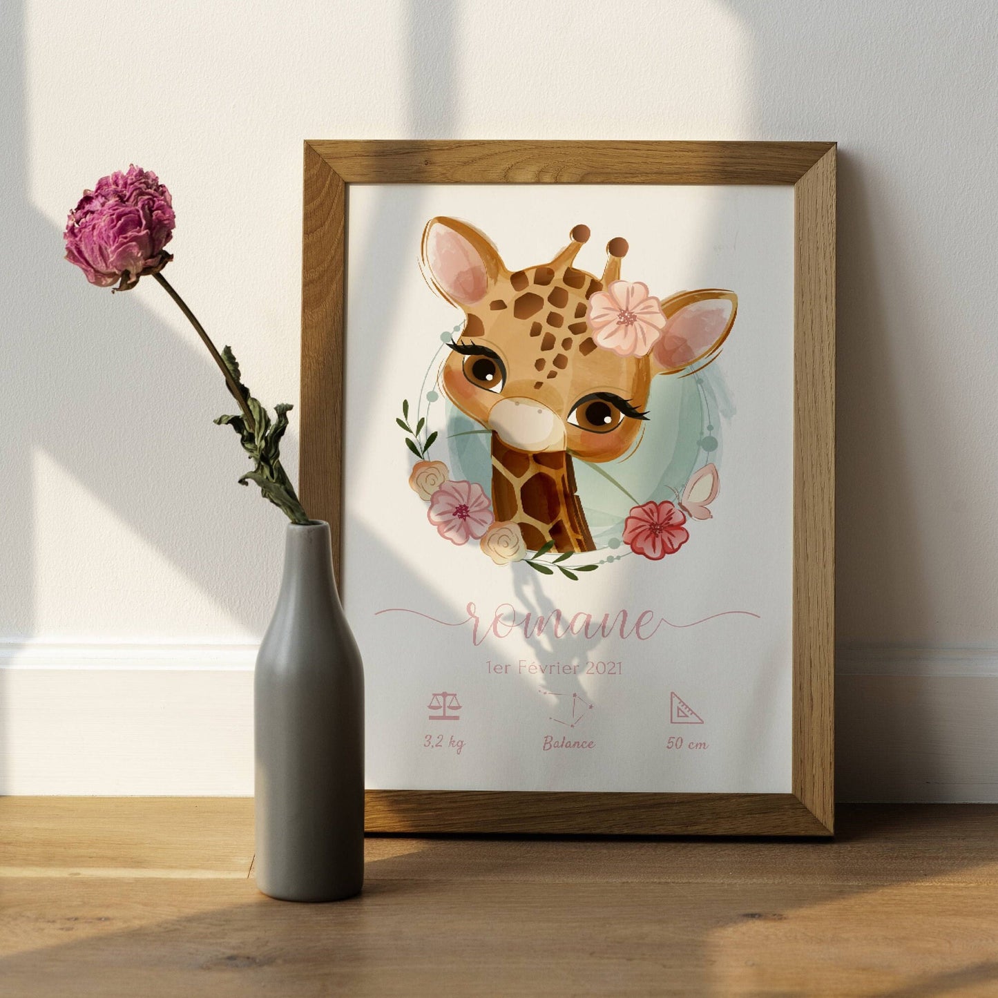 Affiche naissance girafe - affiche bébé personnalisée prénom et girafe - cadeau de naissance par Le Temps des Paillettes - Le Temps des Paillettes