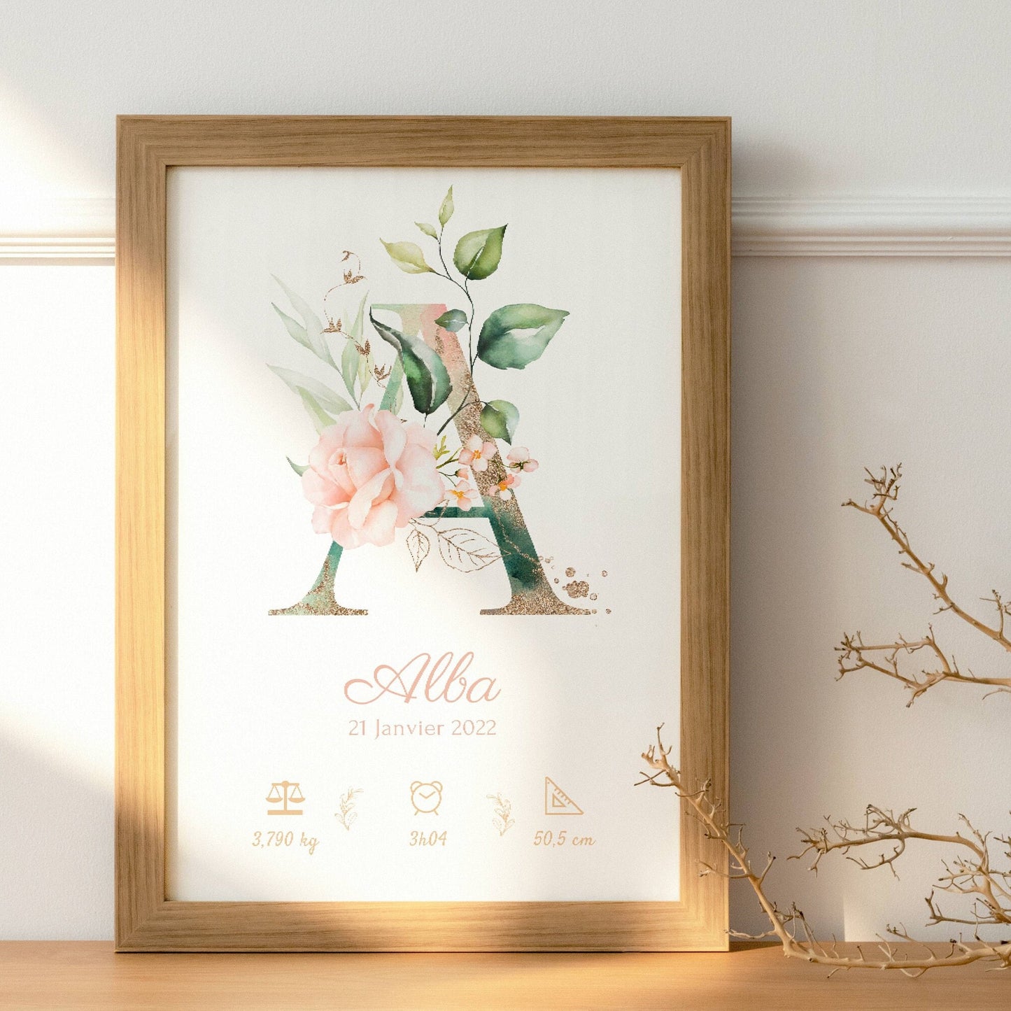 Affiche de naissance personnalisée prénom et initiale fleurs rose pastel - décoration chambre fille par Le Temps des Paillettes - Le Temps des Paillettes