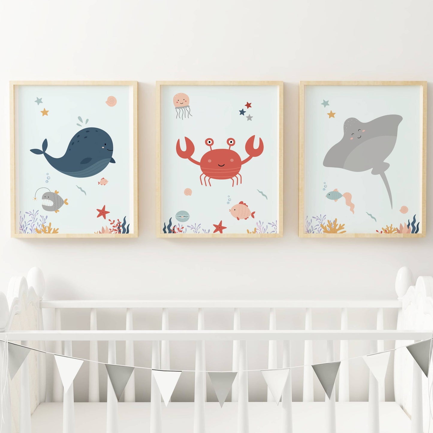 Lot 3 Affiches Chambre Enfant Océan Crabe Baleine Raie – Galerie Murale Cadeau Naissance Bébé Thème Mer - Image 2