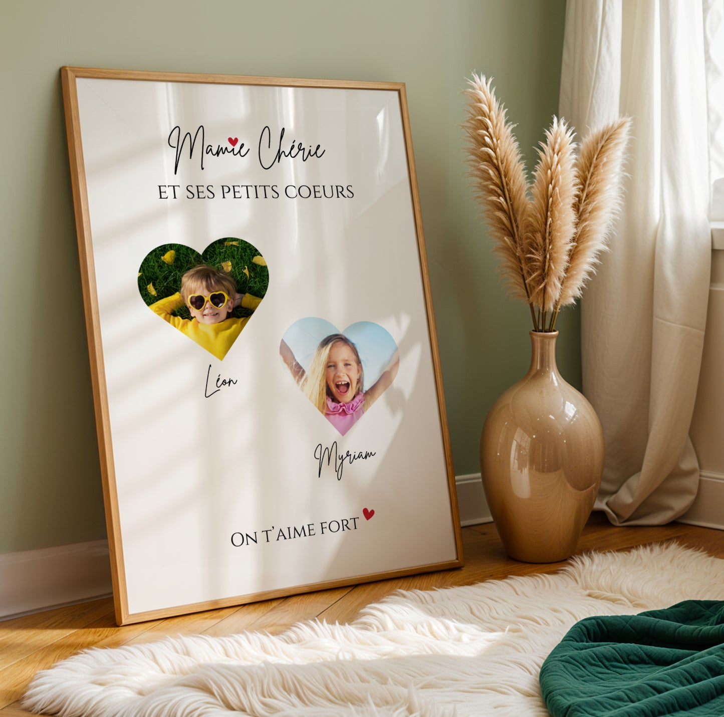 Affiche Mamie Personnalisée with heart-shaped photo cutouts, handwritten names, and Fête des Grands-Mères message in a.
