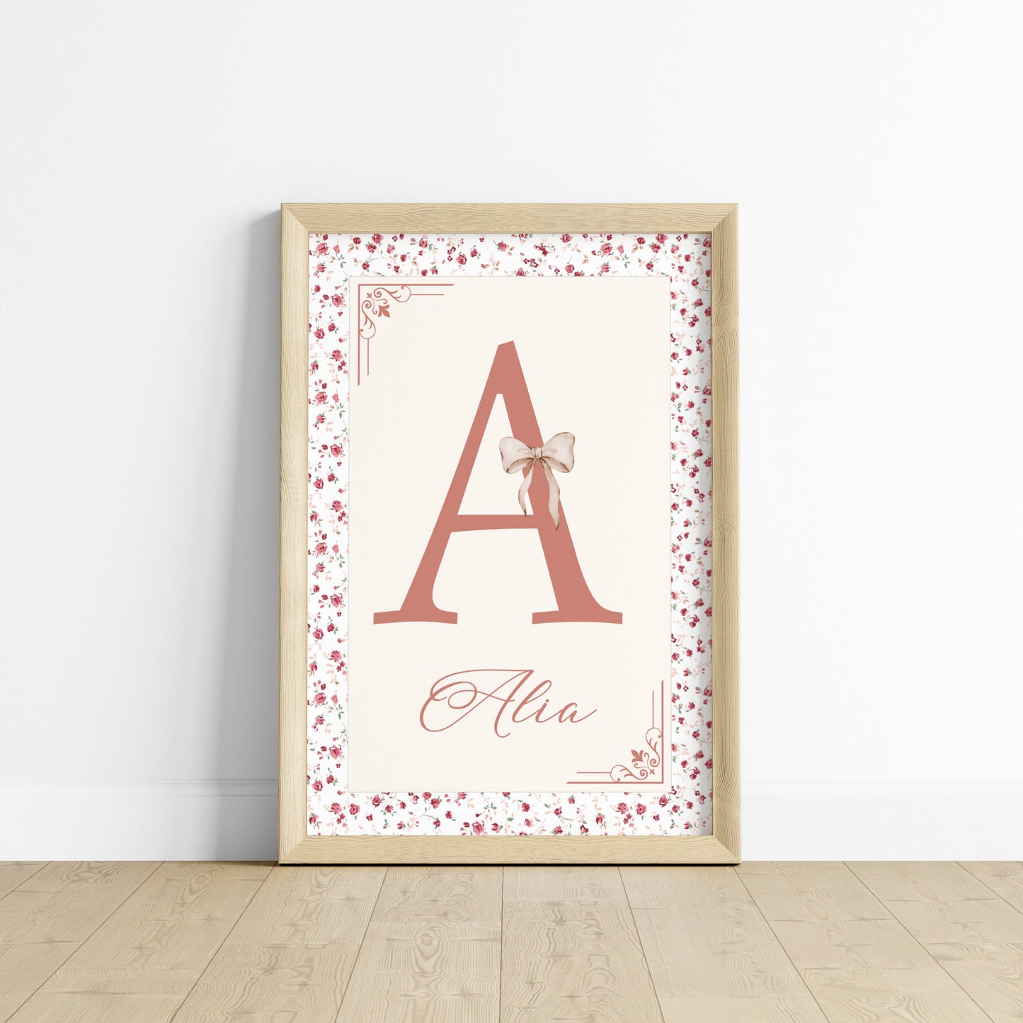 poster bébé initiale personnalisée roses anciennes vert sauge rose poudré chambre enfant