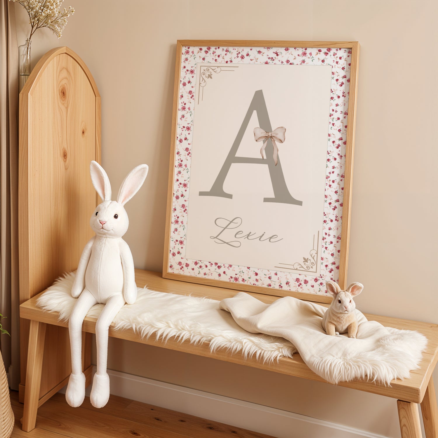 ✨ Affiche Initiale Enfant Personnalisée avec le prénom – Décoration de naissance Liberty Shabby Chic & Florale