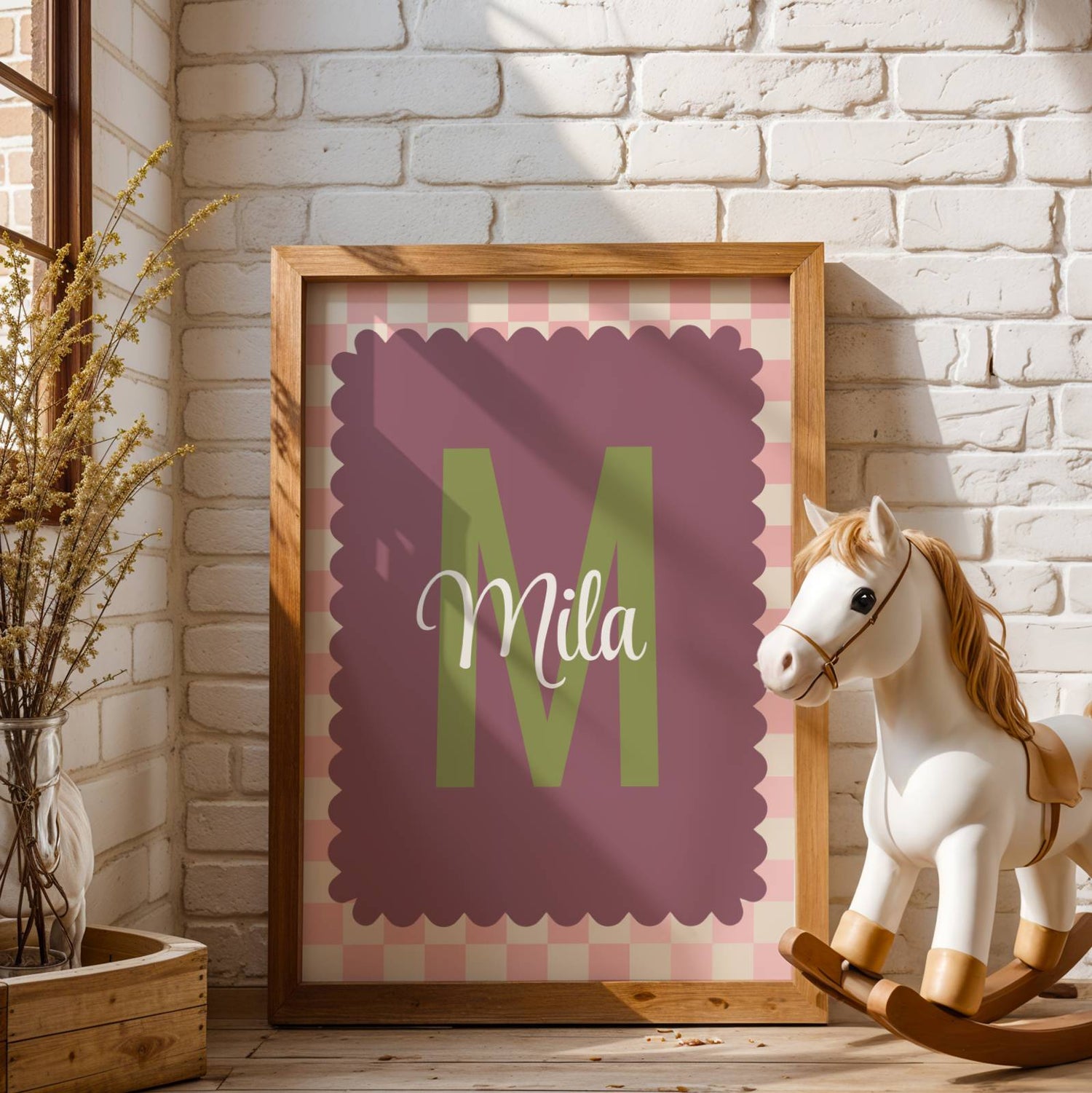 affiche initiale enfant style rétro doux violet rose personnalisée décoration murale