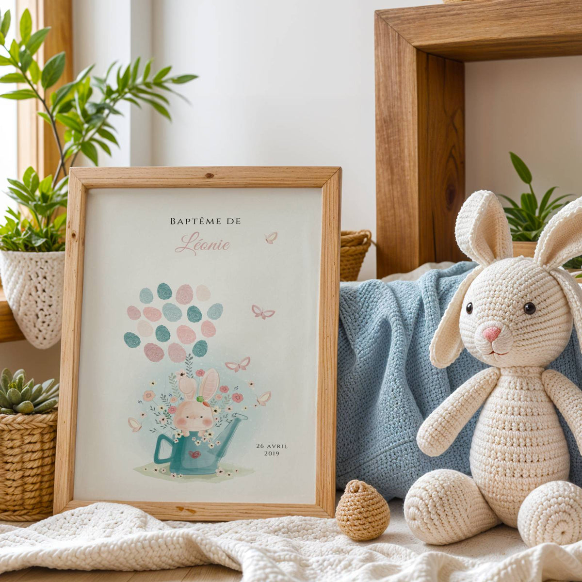 Affiche arbre à empreintes lapin et fleurs - Déco anniversaire baptême personnalisée fille rose par le Temps des Paillettes - Image 3