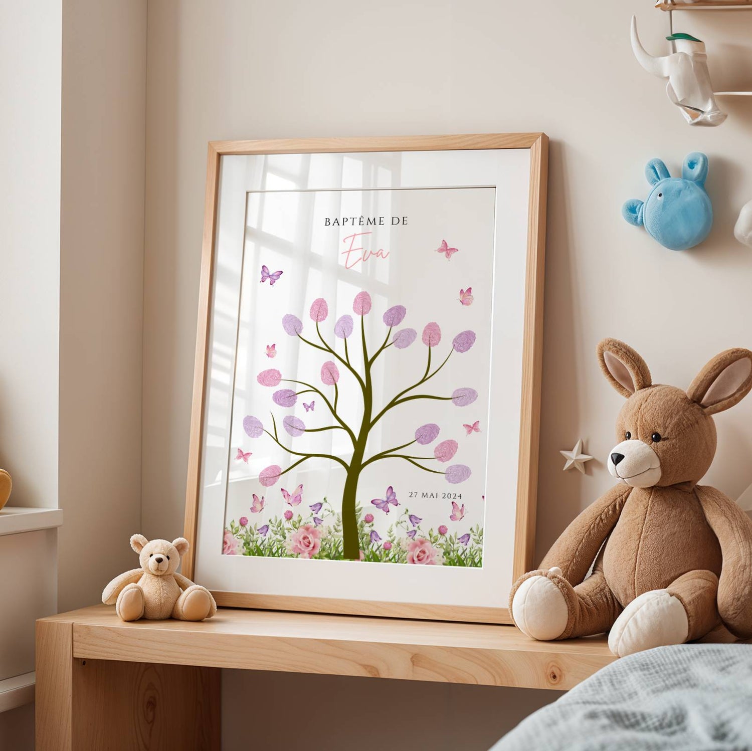 Affiche arbre à empreintes papillons - Déco anniversaire personnalisée fille rose - Image 1