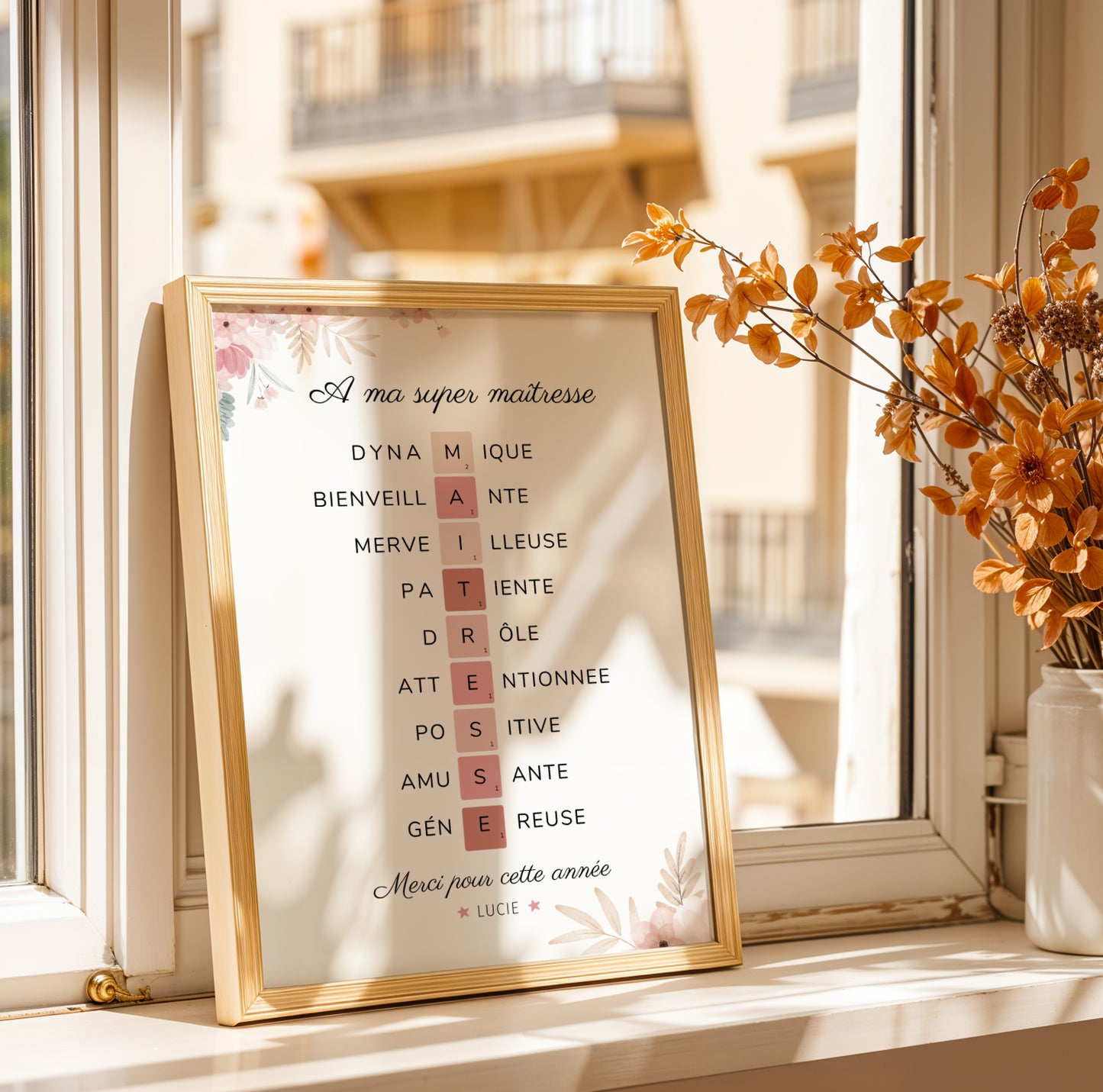 Affiche maîtresse personnalisée – Style Scrabble avec adjectifs et prénoms