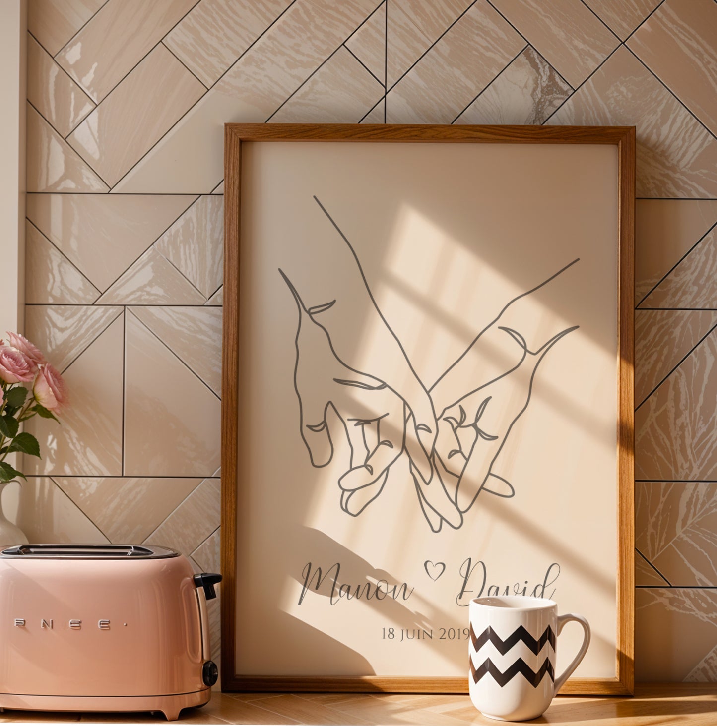 Affiche couple mains single line - Affiche couple minimaliste - Cadeau de Saint valentin  par Le Temps des Paillettes - Image 4
