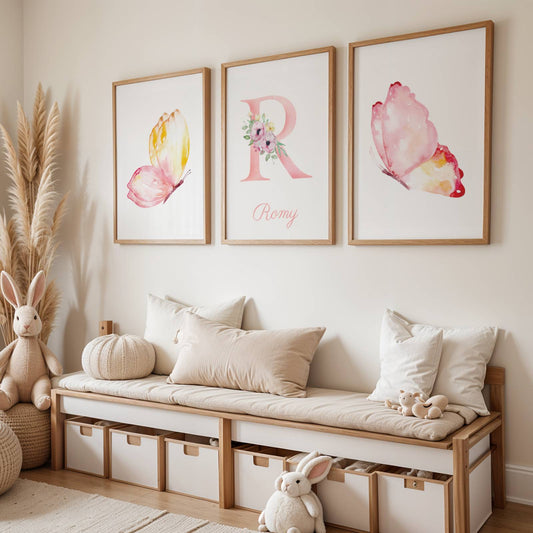 Lot 3 Affiches Chambre Fille Papillons Aquarelle Rose – Galerie Murale Personnalisée Prénom Cadeau Naissance Anniversaire