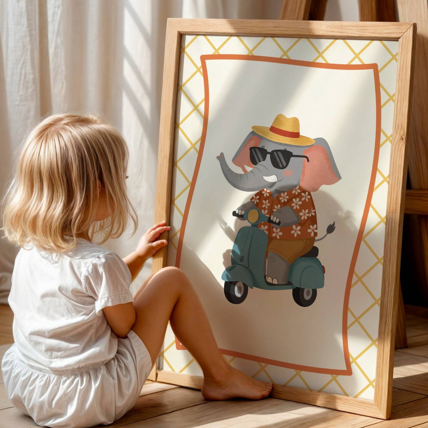 Affiche enfant Éléphant Stylé en Scooter Vespa – Poster Animaux Fun pour Chambre d’Enfant, Affiche Déco Cool et Cadeau