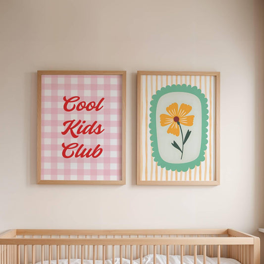 Lot de 3 affiches enfant – Cool Kids Club, cerises et fleurs colorées – Déco murale chambre ou salle de jeux – Affiche numérique