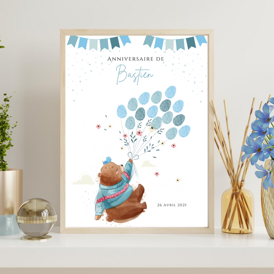 Affiche arbre à empreintes ours et ballons - Déco anniversaire personnalisée garçon bleu par le Temps des Paillettes