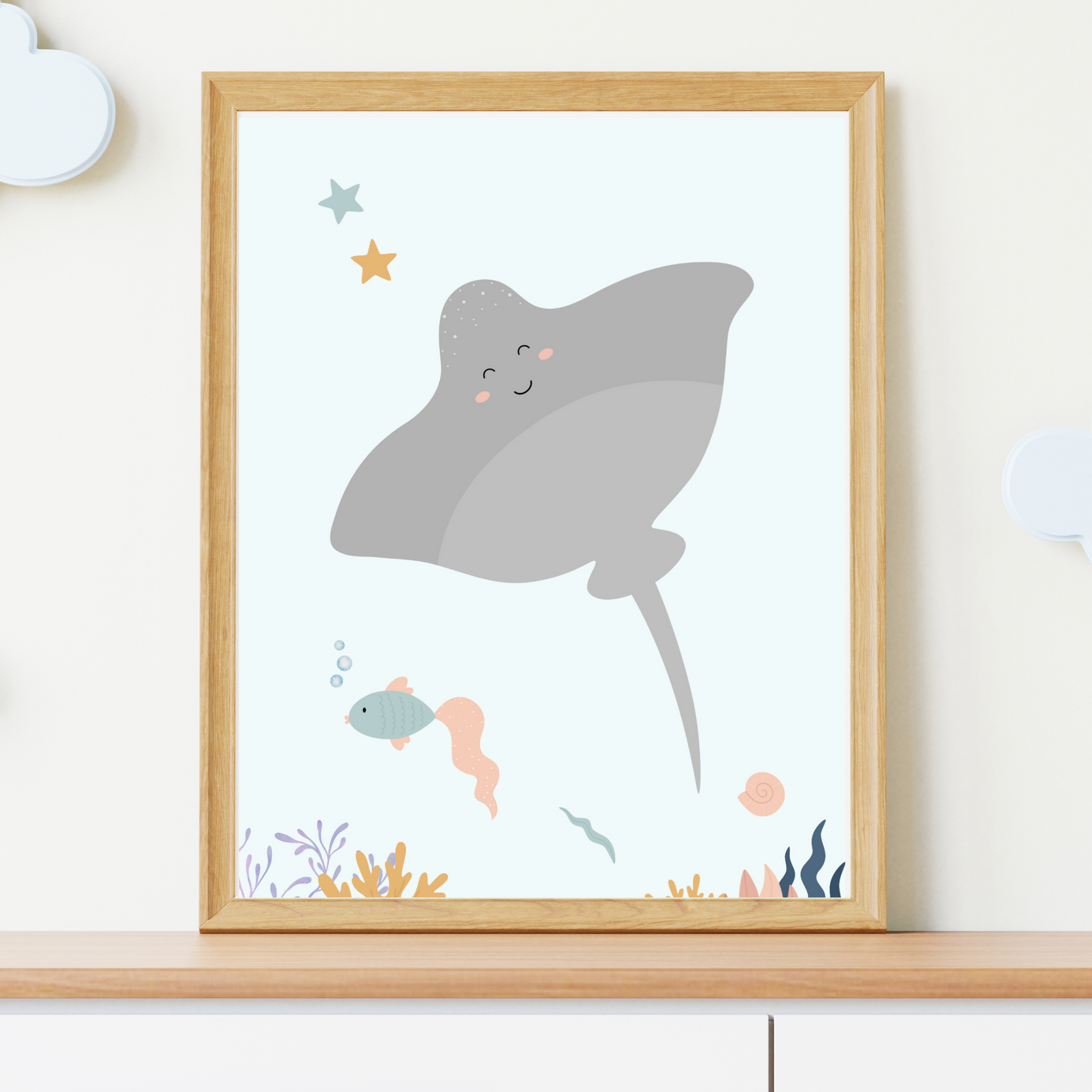 Affiches océan enfant - trio prénom baleine raie - Décoration sous l'océan par Le Temps des Paillettes